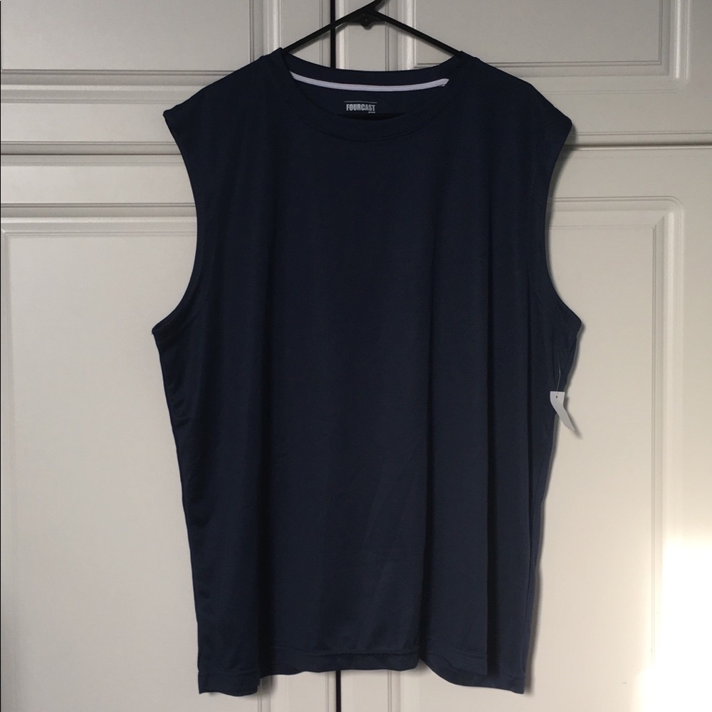 Men’s dark blue 2xl sleeveless shirt 👕